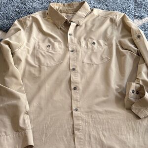 Like New!! UA Men’s Button-Down Shirt - Khaki/Tan with safari-style sleeve